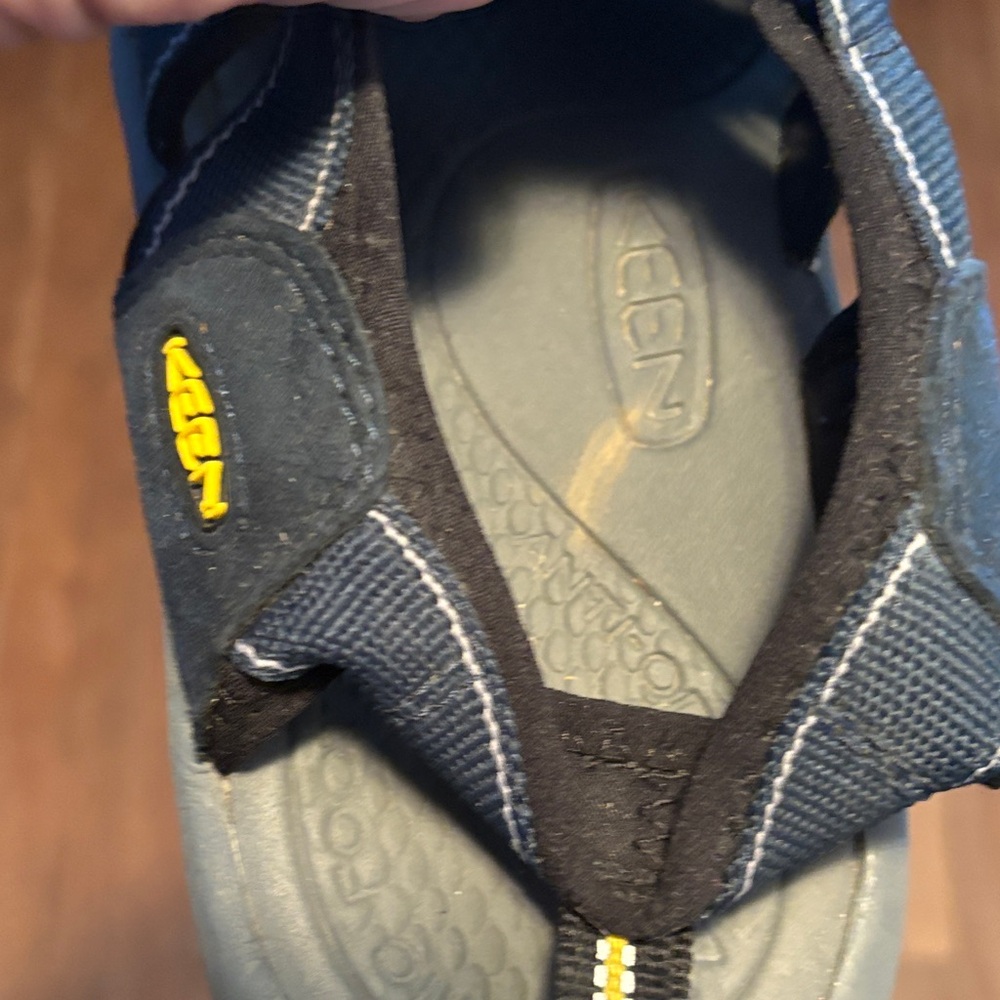 KEEN women’s blue and Yellow Outdoor Sandals - Picture 8 of 11